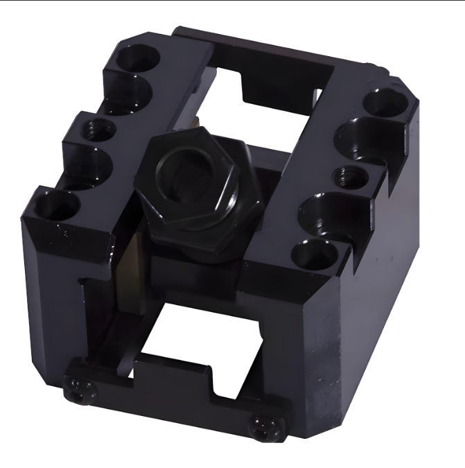 塑膠模具加工中的常見(jiàn)難題及解決策略